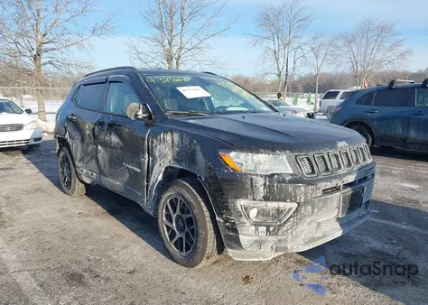 2019 Jeep Compass Latitude 4X4 from USA, damaged, VIN 3C4NJDBB9KT792096